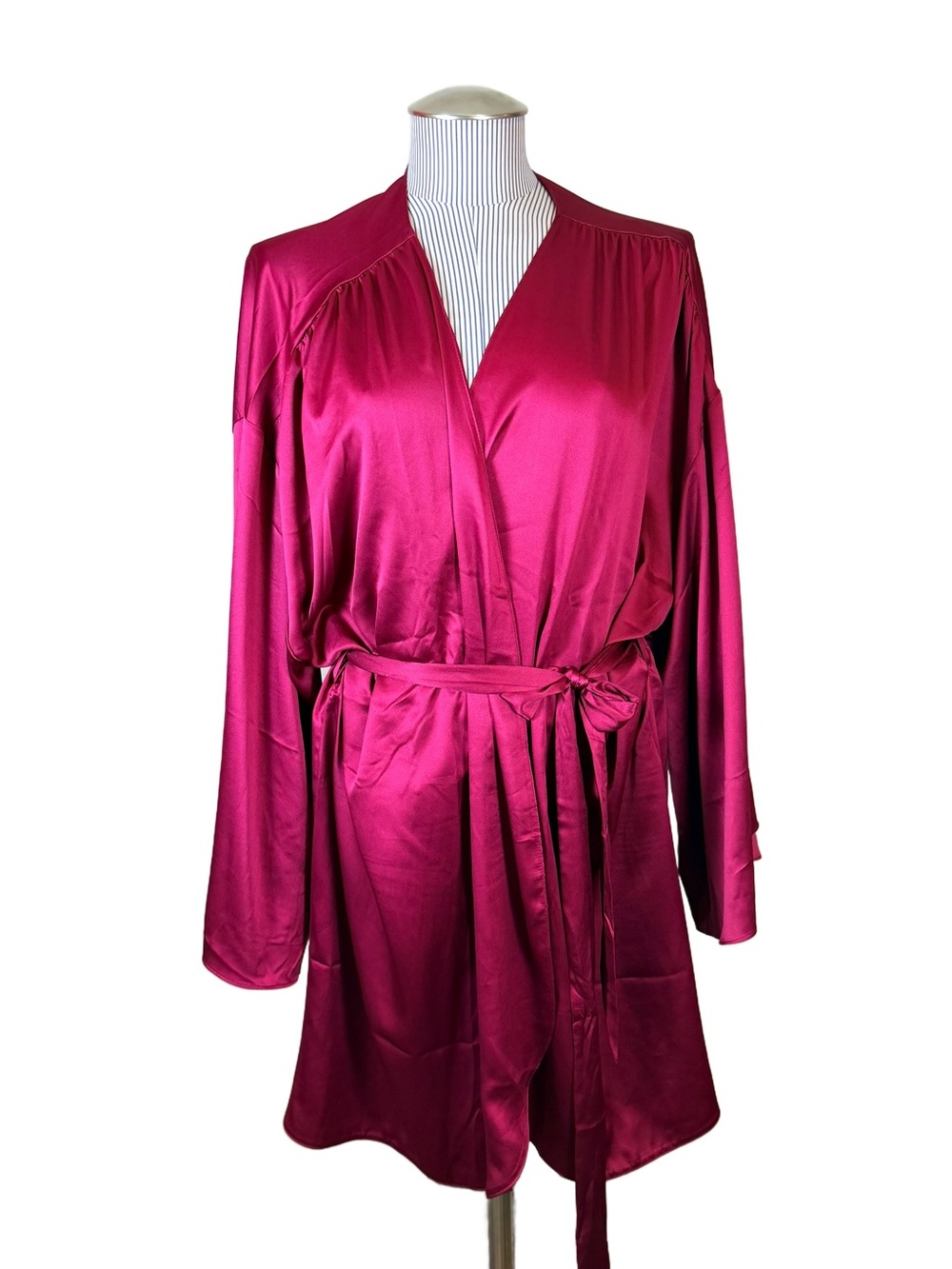 NWT Victoria's Secret Satin Mini Short Robe Berry Magenta Ruched Sleeve XL / XXL